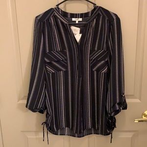 Quarter sleeve blouse